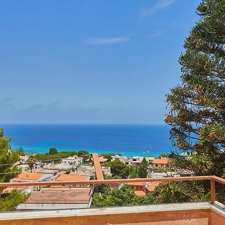 Villa Nel Verde Sul Mare, Mondello, Palermo Bagian luar foto