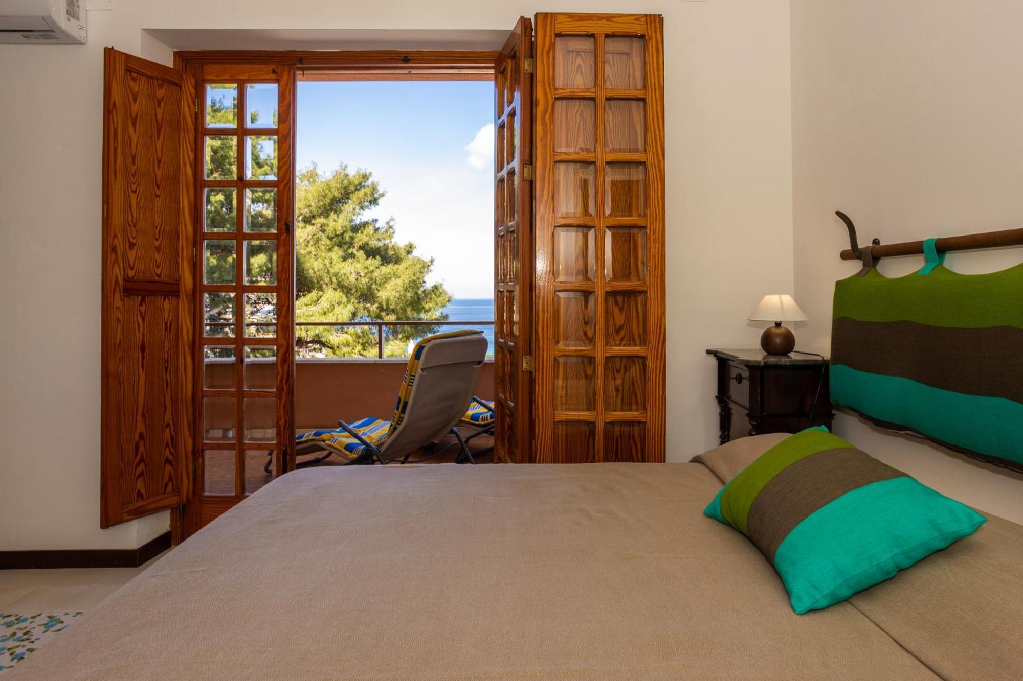Villa Nel Verde Sul Mare, Mondello, Palermo Bagian luar foto